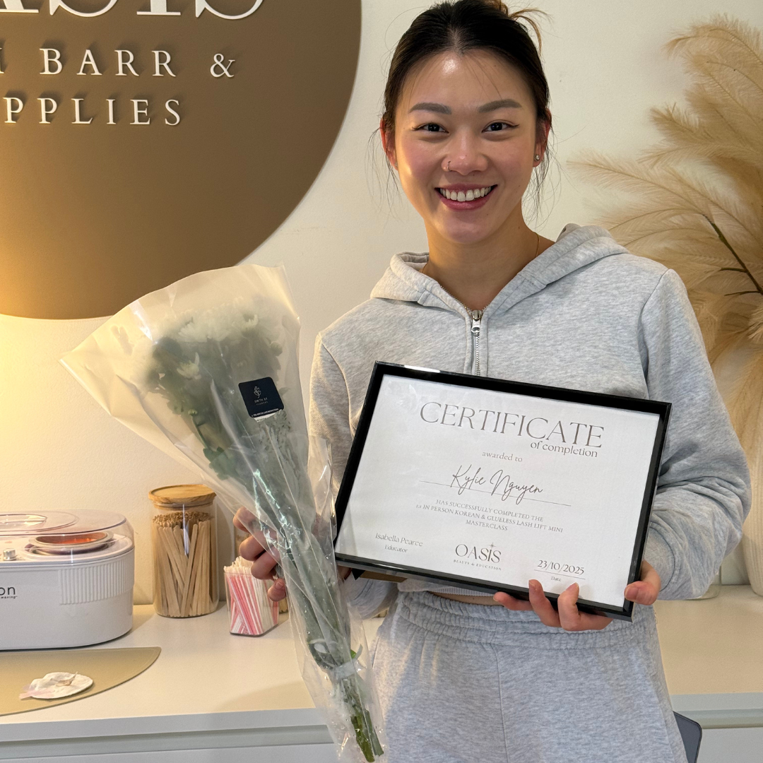 1:1 Korean & Glueless Lash Lift Mini Masterclass